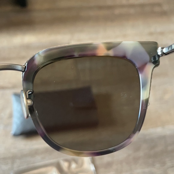 NWT Bottega Veneta sunglasses with case - Picture 7 of 9